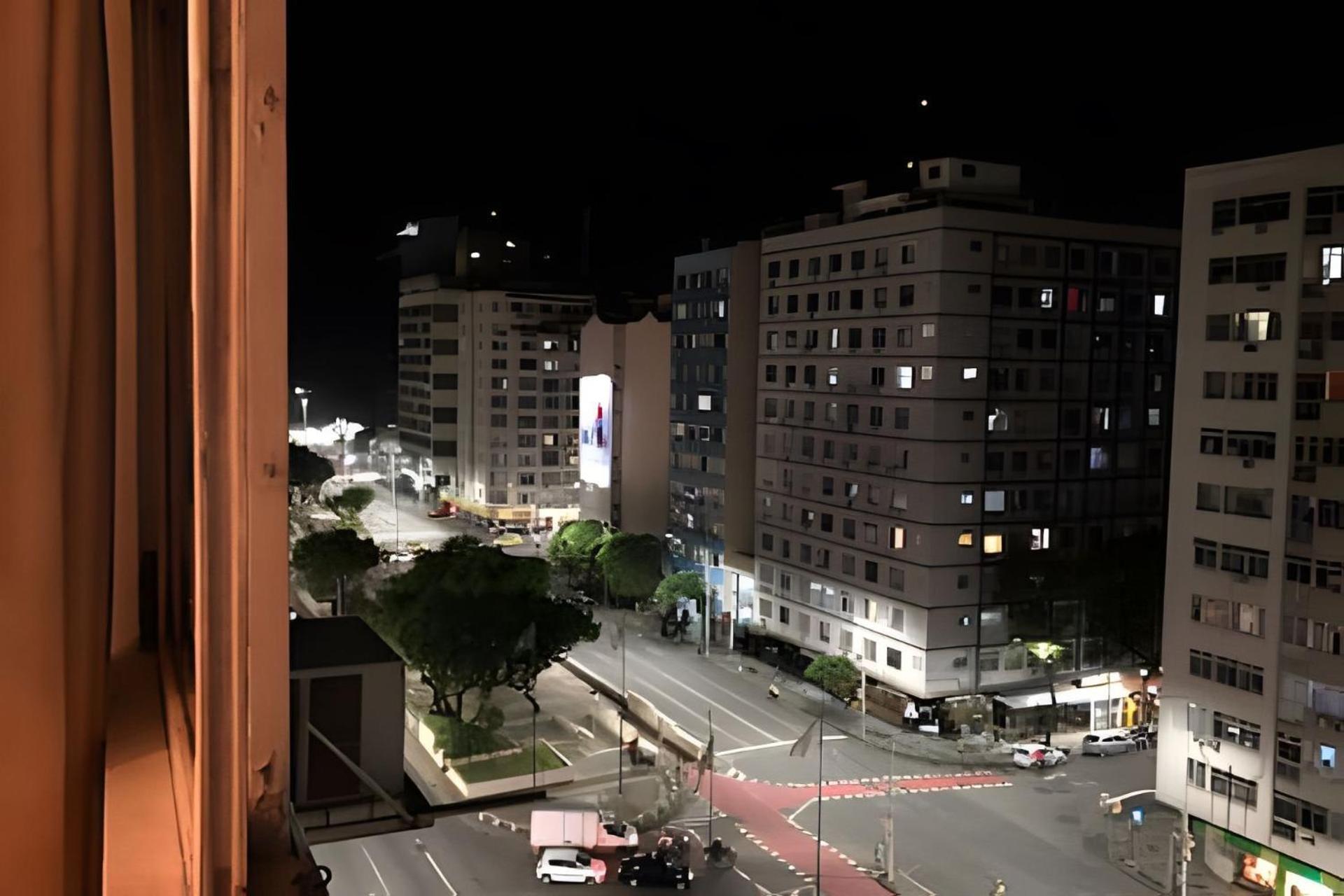 Apartamento Em Copacabana Com Vista Lateral Do Mar Rio de Janeiro Exteriör bild