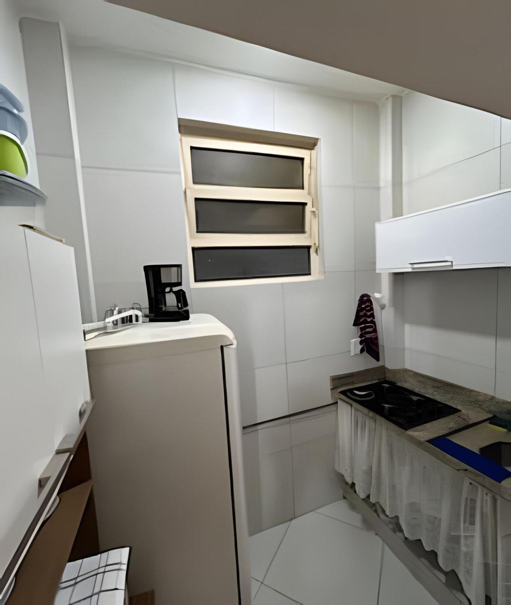 Apartamento Em Copacabana Com Vista Lateral Do Mar Rio de Janeiro Exteriör bild